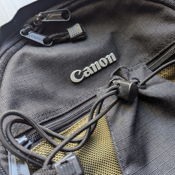 Canon Camera Backpack - Picture 2 of 7
